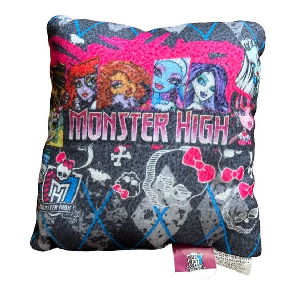 2013 Mattel Monster High Pillow and 16 Party Cups - Picture 3 of 9